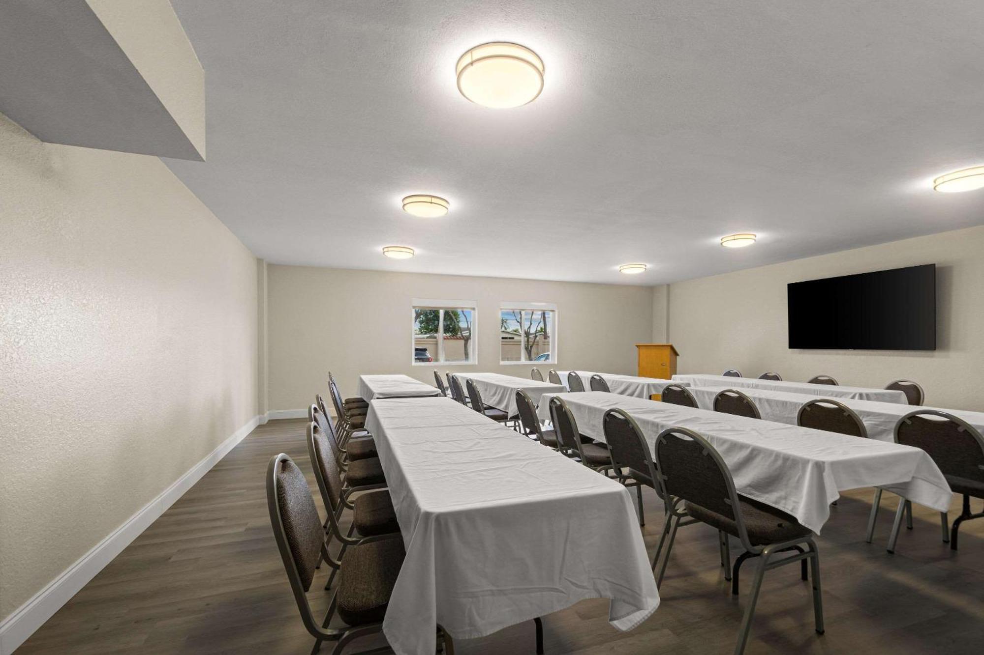 Vamo Quality Inn Sarasota I-75 מראה חיצוני תמונה