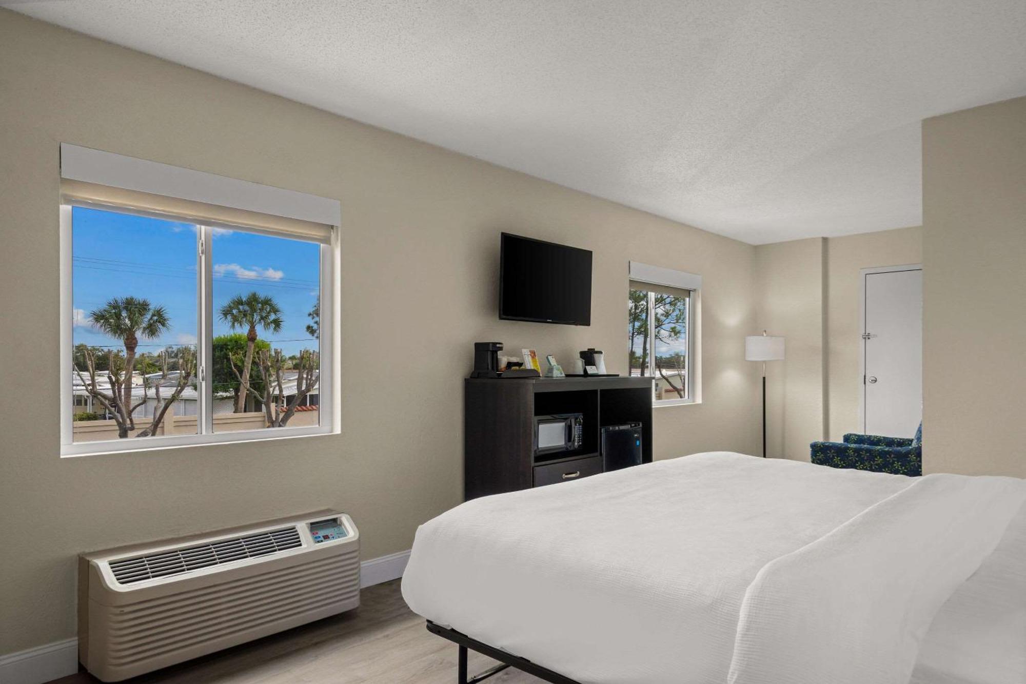 Vamo Quality Inn Sarasota I-75 מראה חיצוני תמונה