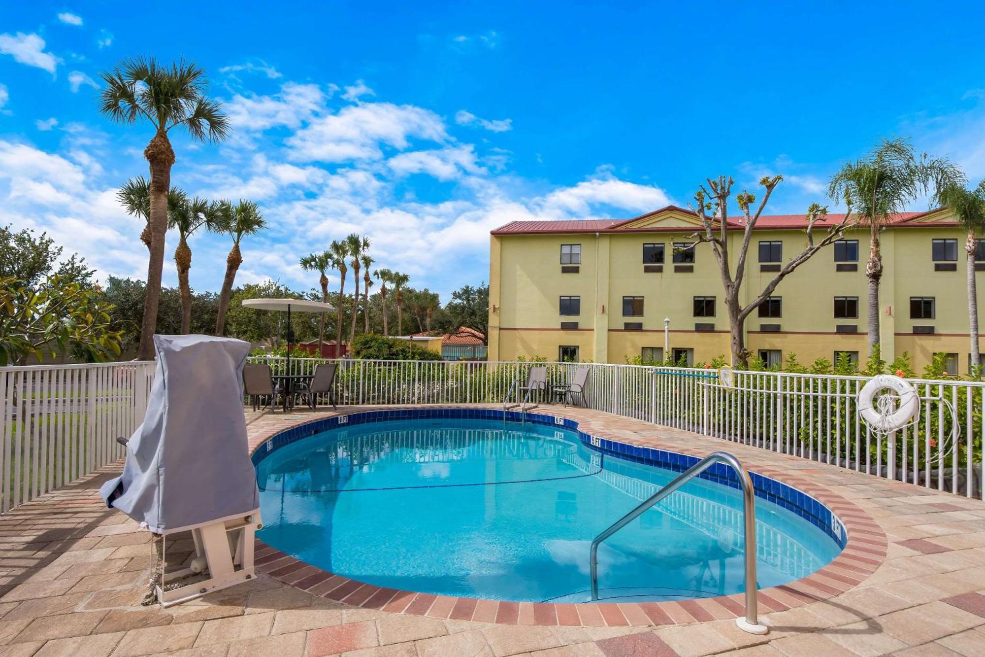 Vamo Quality Inn Sarasota I-75 מראה חיצוני תמונה