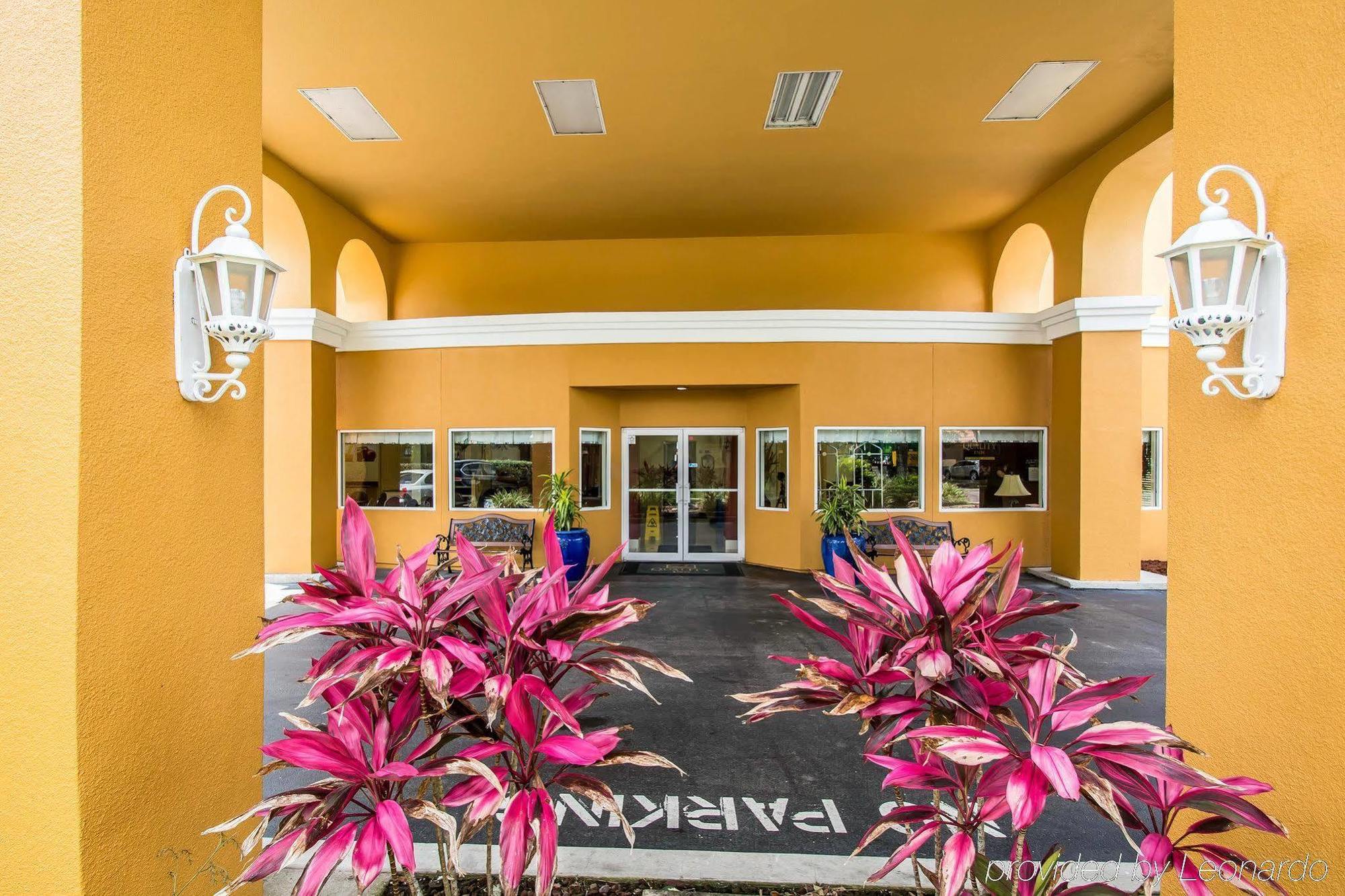 Vamo Quality Inn Sarasota I-75 מראה חיצוני תמונה